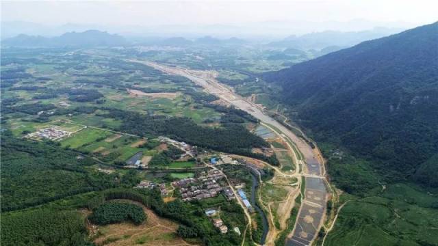 石牯塘镇新项目引领地方经济发展，塑造未来蓝图